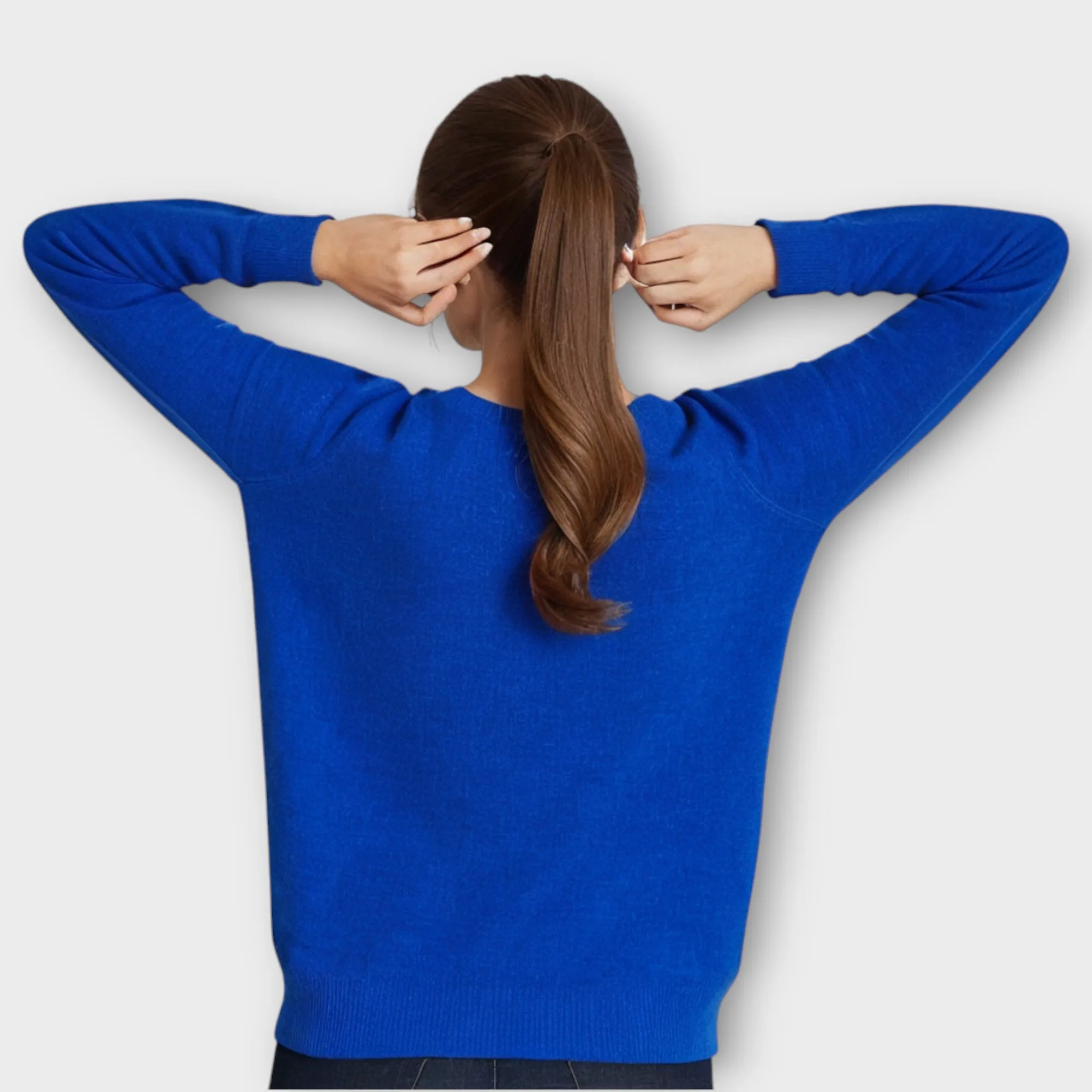 Elina Classic Knitted Sweater