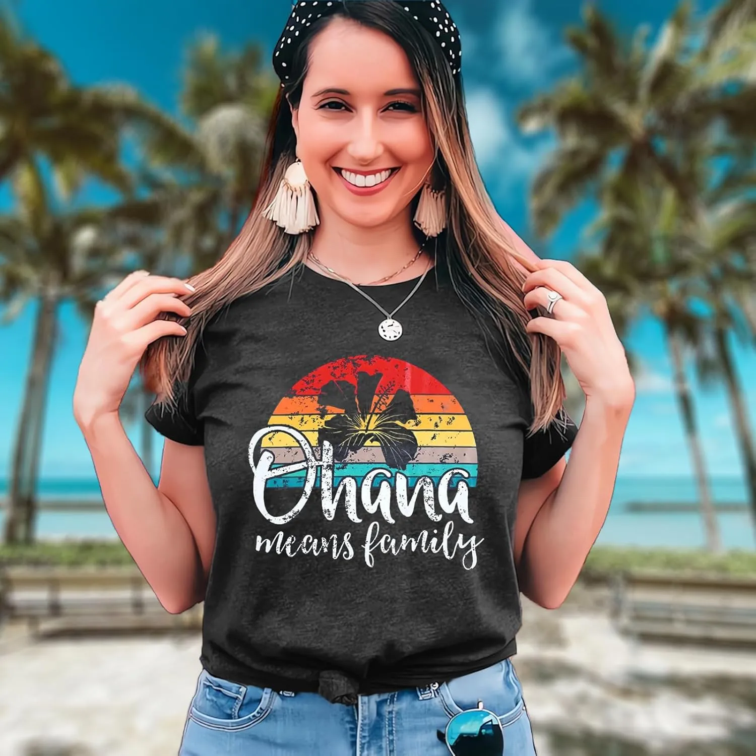 Hawaiian Shirts for Women Palm Trees Graphic Tees Summer Beach Vacation Tops Short Sleeve Casual Tshirt